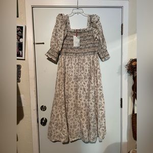 JessaKae dress, with cute sleeve detail. Cream with green and grey detailing